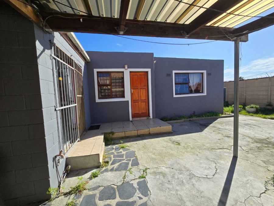 3 Bedroom Property for Sale in Westridge Western Cape